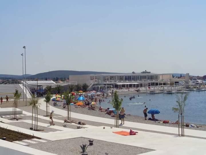 Leona Apartment Sukošan Екстериор снимка